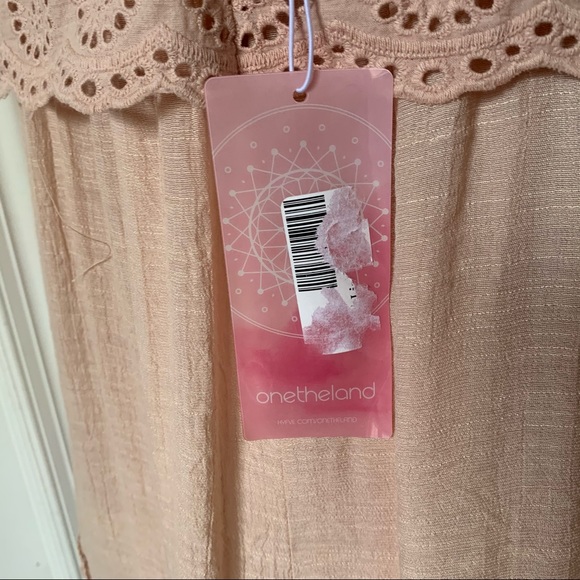 NEW ⭐️onetheland⭐️ soft pink/peach lace sundress - M - Picture 7 of 11